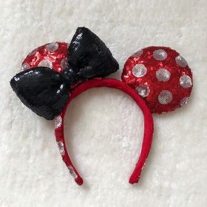Sequined Minnie Mouse Ears from Disney Parks